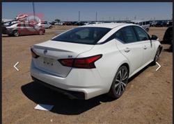 نيسان ألتيما